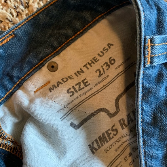 2/36 Betty 17 - Picture 2 of 4